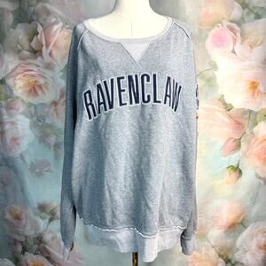 Universal Studio Wizarding World Of Harry Potter Grey Ravenclaw Pullover Sweater